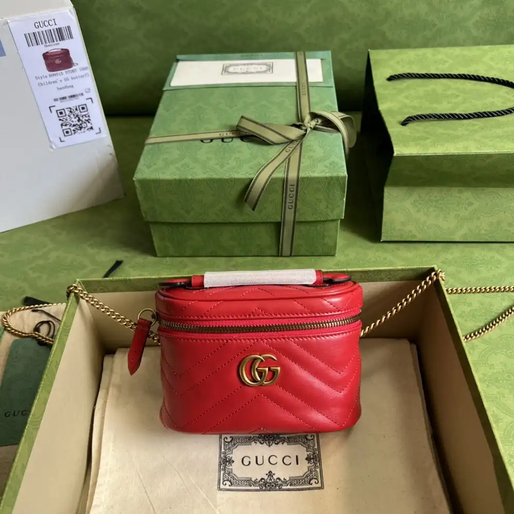 GUCCI GG Marmont mini top handle bag