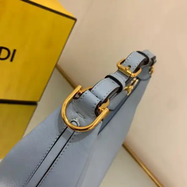 Frstbag ru Fendi Fendigraphy Small