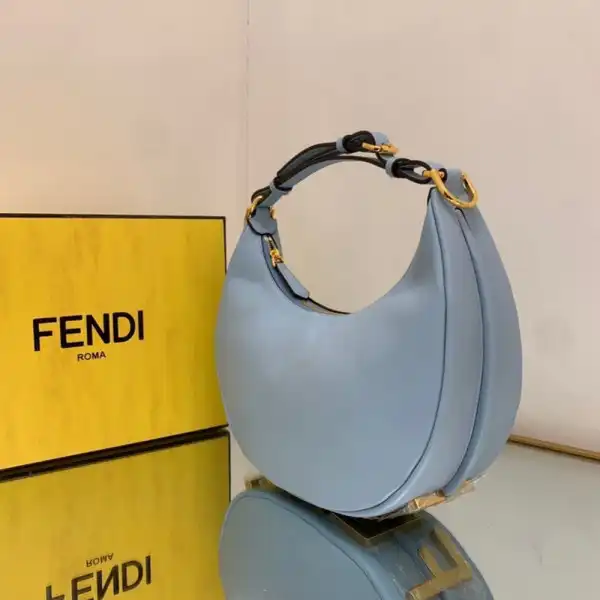 Frstbag ru Fendi Fendigraphy Small