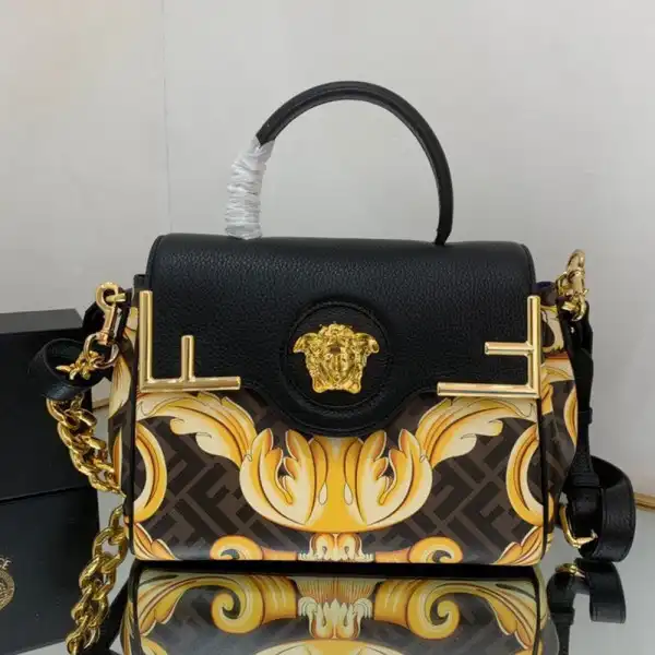 Bagsoffer FENDI X VERSACE LA MEDUSA