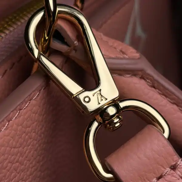 First bag ru LOUIS VUITTON GRAND PALAIS