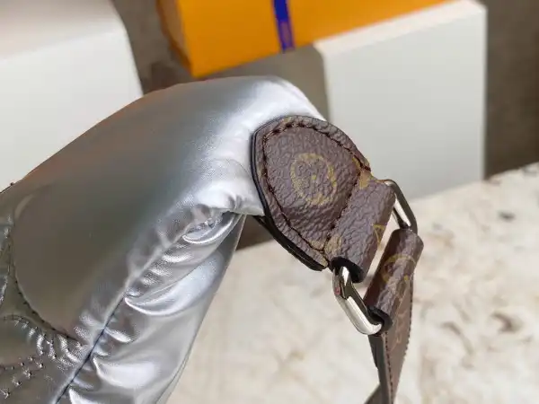 LOUIS VUITTON MAXI BUMBAG