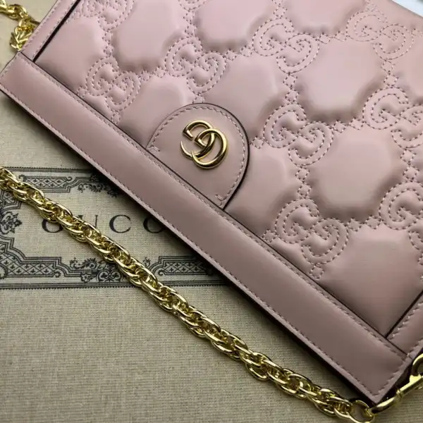 GUCCI GG matelassé leather shoulder bag