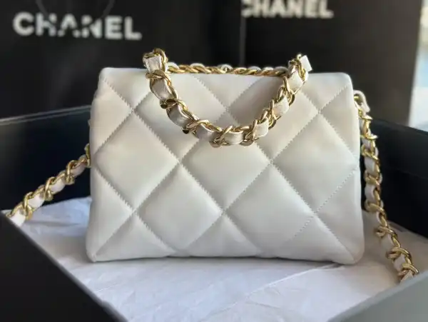 First Bag Ru CHANEL FLAP BAG