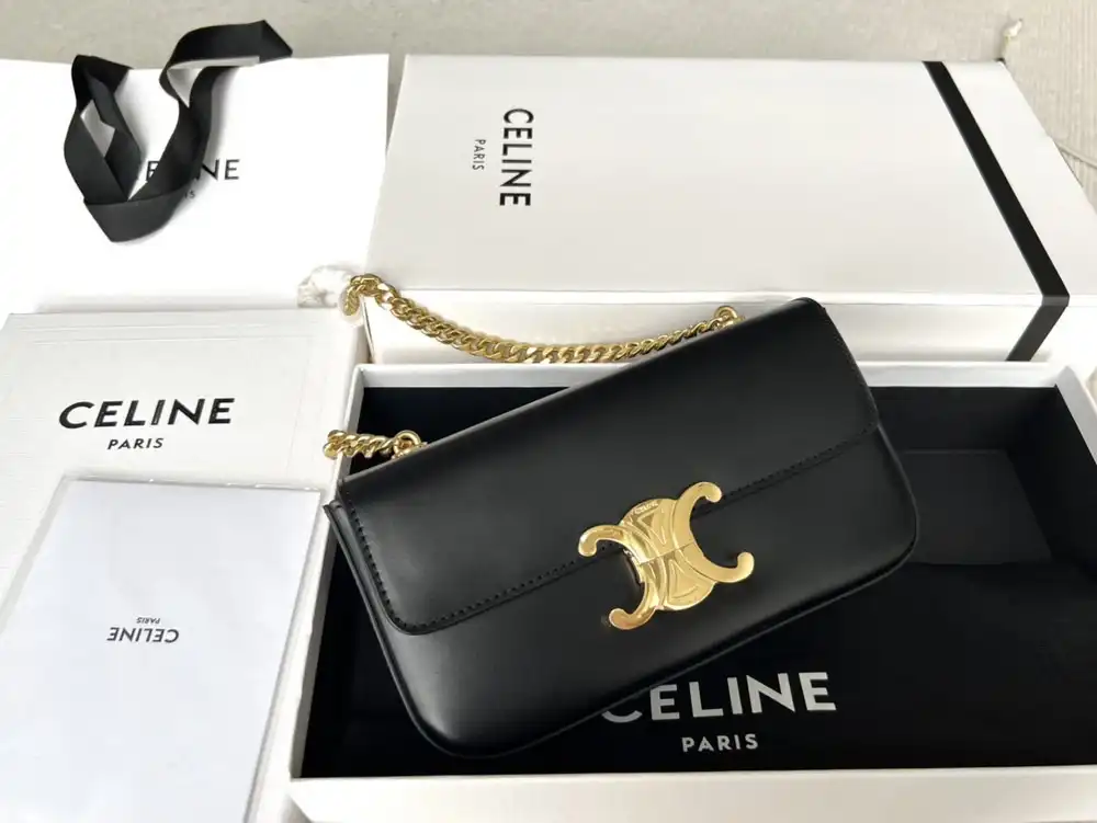 CELIN* CHAIN SHOULDER BAG TRIOMPHE