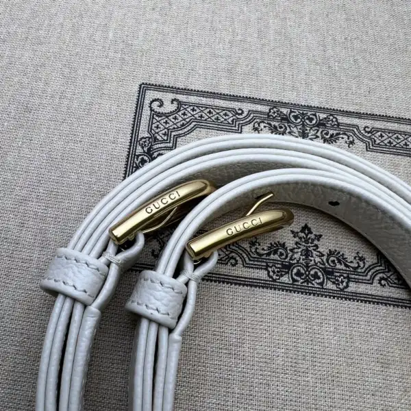 Affordable GUCCI Aphrodite medium shoulder bag