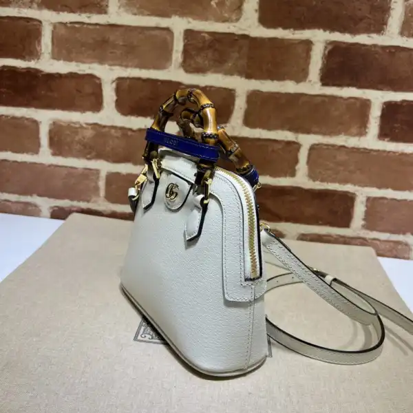 Bagsoffer Gucci Diana mini tote bag