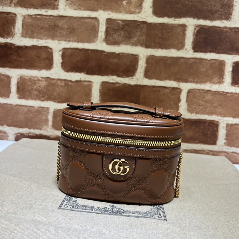 HOT SALE GUCCI GG Matelassé top handle mini bag