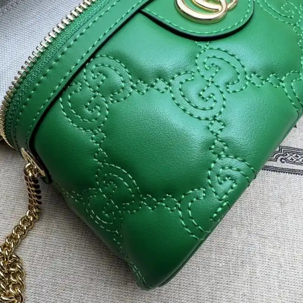 Affordable GUCCI GG Matelassé top handle mini bag