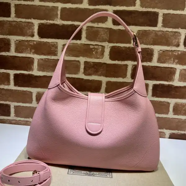 First bag ru GUCCI Aphrodite medium shoulder bag