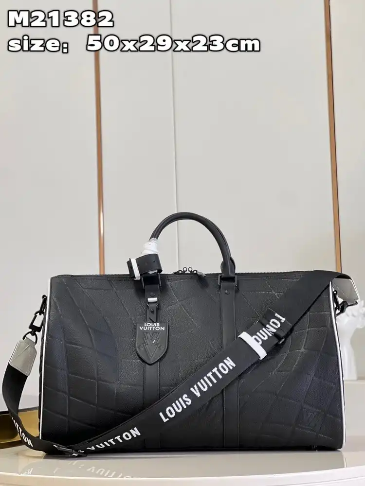 Frstbag ru LOUIS VUITTON KEEPALL BANDOULIÈRE 50