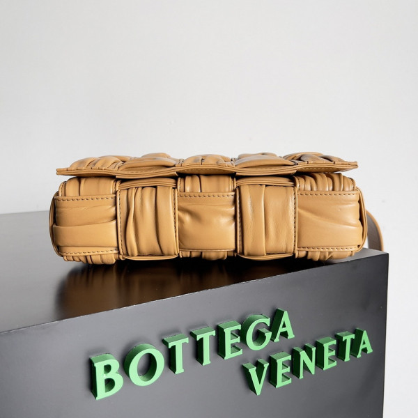 HOT SALE BOTTEGA VENETA CASSETTE