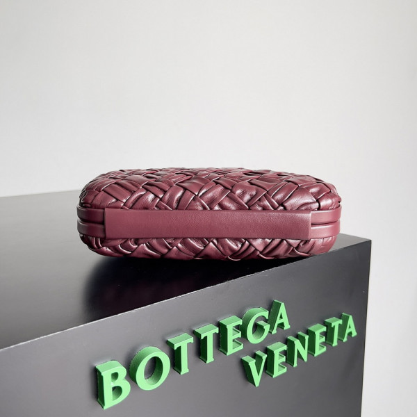 HOT SALE BOTTEGA VENETA Knot Minaudiere