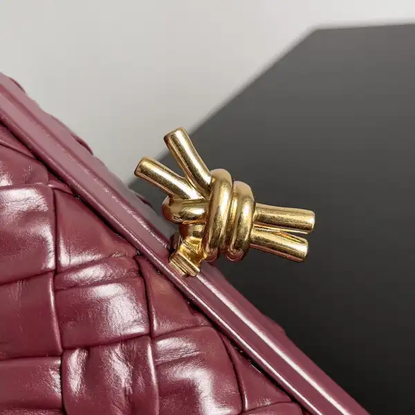 BOTTEGA VENETA Knot Minaudiere