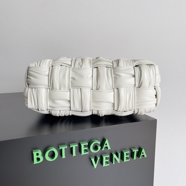 HOT SALE BOTTEGA VENETA BRICK CASSETTE