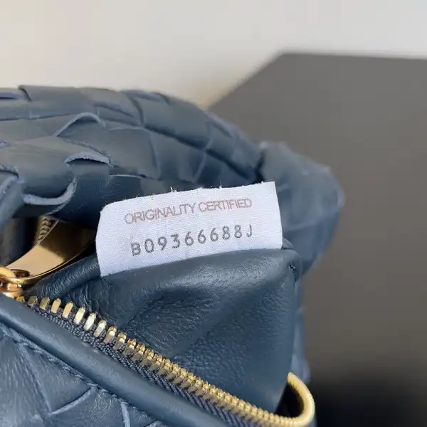 BOTTEGA VENETA MINI JODIE