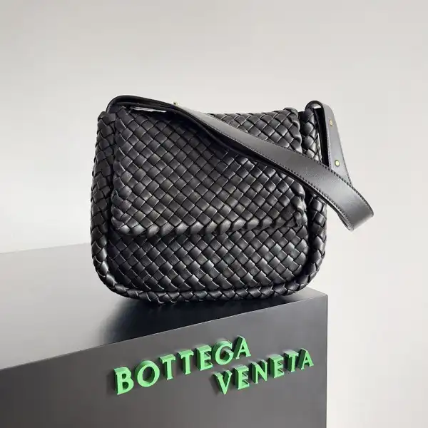 First bag ru BOTTEGA VENETA  Small Cobble Shoulder Bag