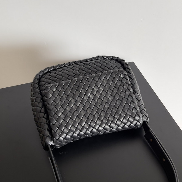 HOT SALE BOTTEGA VENETA  Small Cobble Shoulder Bag