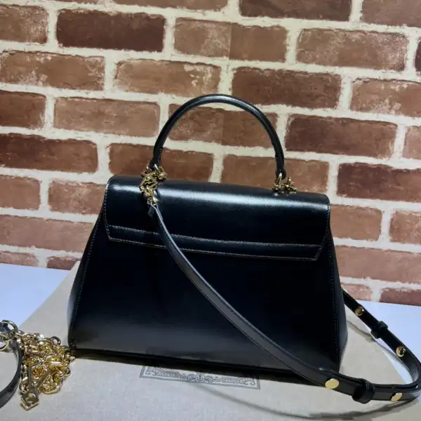 First bag ru Gucci Horsebit 1955 medium bag