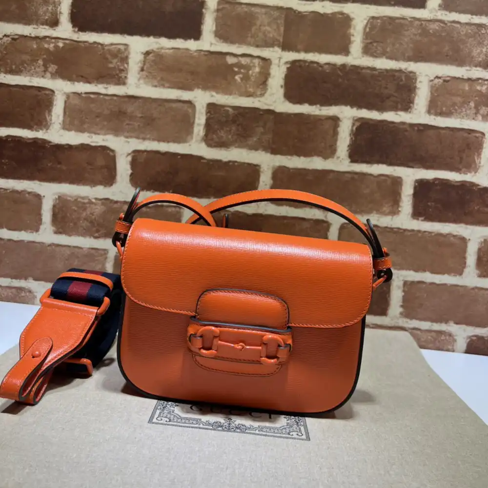 TO Gucci Horsebit 1955 small shoulder bag