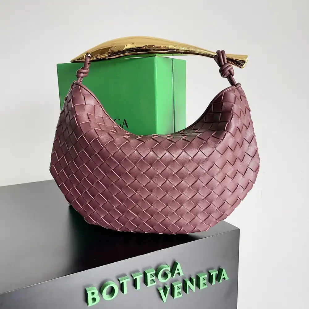 BOTTEGA VENETA  CLASSIC Sardine Top Handle Bag