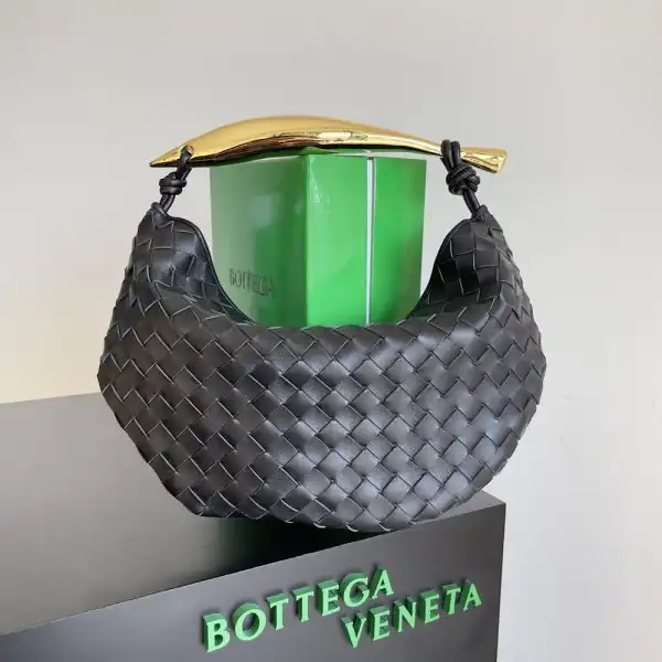 BOTTEGA VENETA  CHANELASSIC Sardine Top Handle Bag