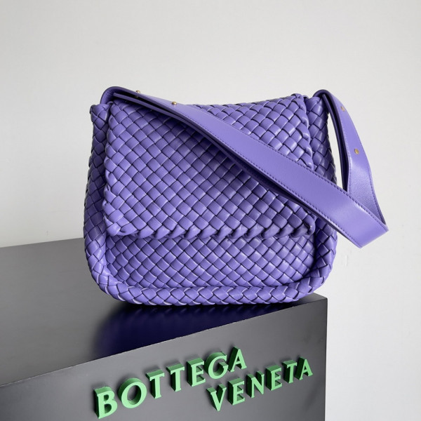 HOT SALE BOTTEGA VENETA  Small Cobble Shoulder Bag