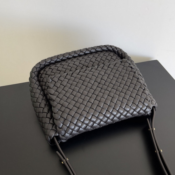 HOT SALE BOTTEGA VENETA  Small Cobble Shoulder Bag