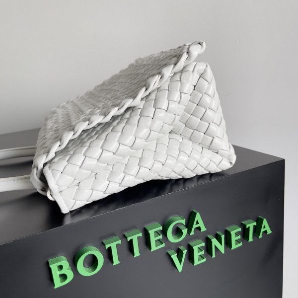 BOTTEGA VENETA Patti Top Handle Bag