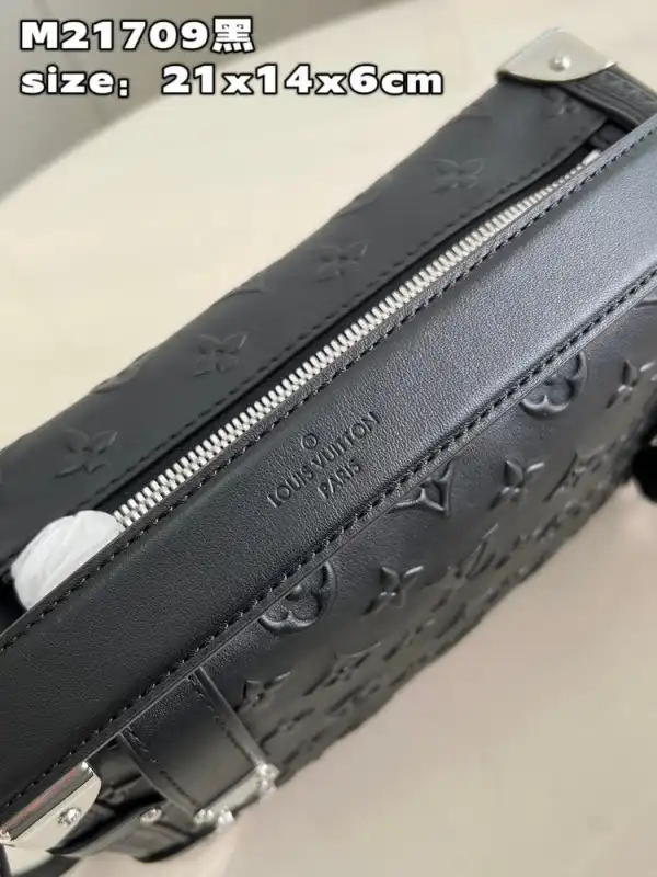 LOUIS VUITTON SIDE TRUNK MM