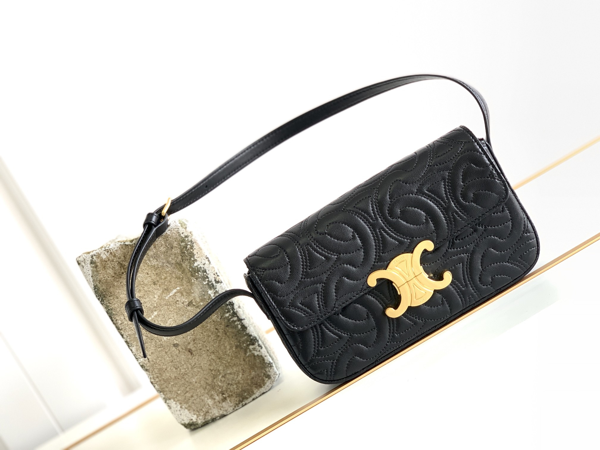 HOT SALE CELIN* TRIOMPHE SHOULDER BAG