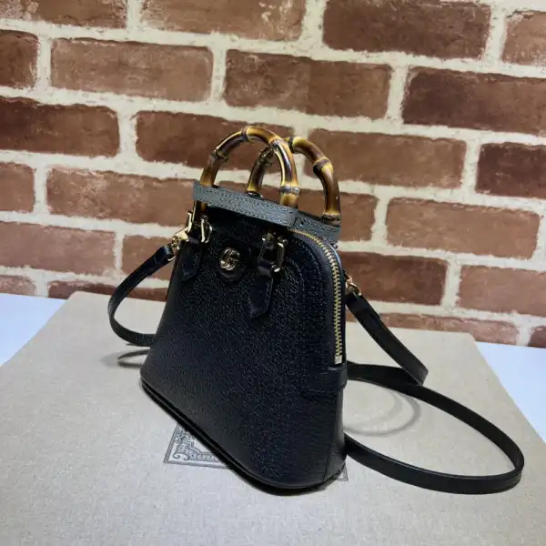 First bag ru Gucci Diana mini tote bag