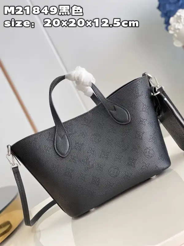 Aaa replica bags LOUIS VUITTON BLOSSOM PM