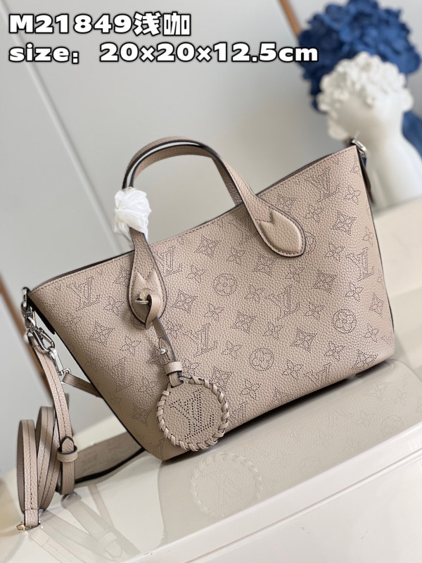 HOT SALE LOUIS VUITTON BLOSSOM PM