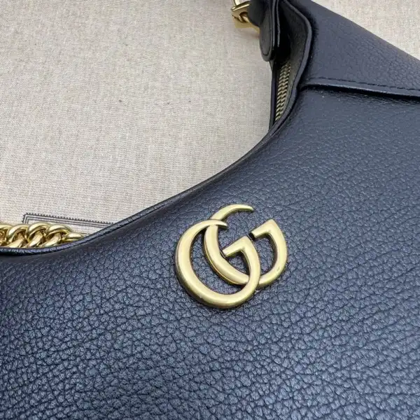 GUCCI Aphrodite small shoulder bag