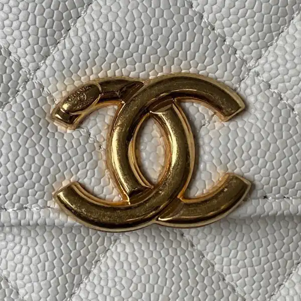 First bag ru CHANEL WALLET