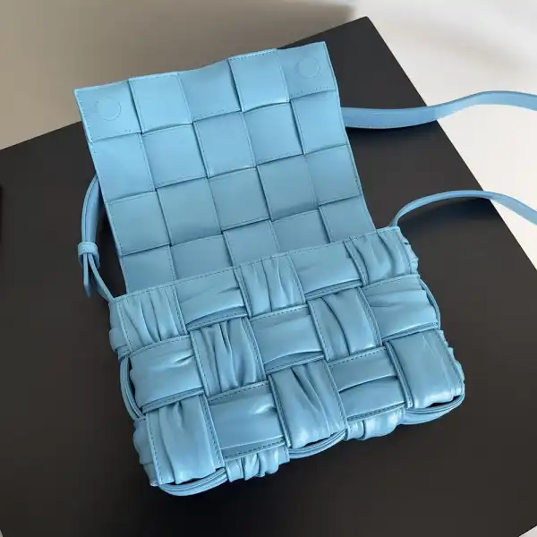 Frstbag ru BOTTEGA VENETA CASSETTE