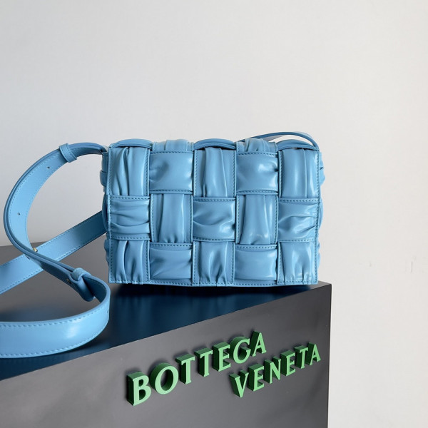 HOT SALE BOTTEGA VENETA CASSETTE