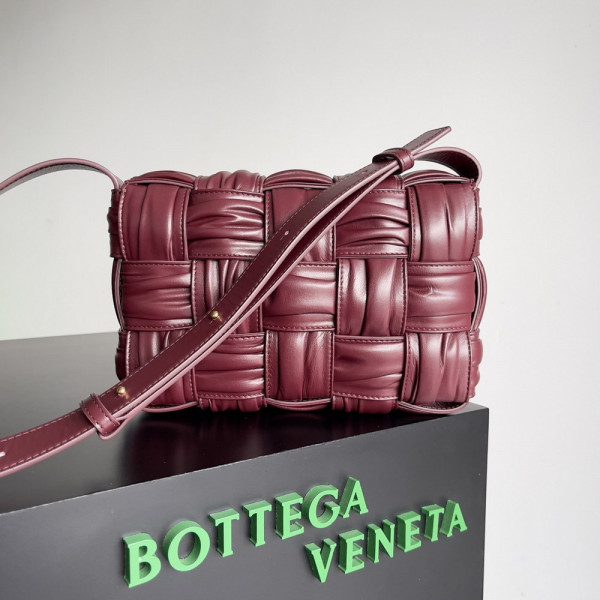 HOT SALE BOTTEGA VENETA CASSETTE