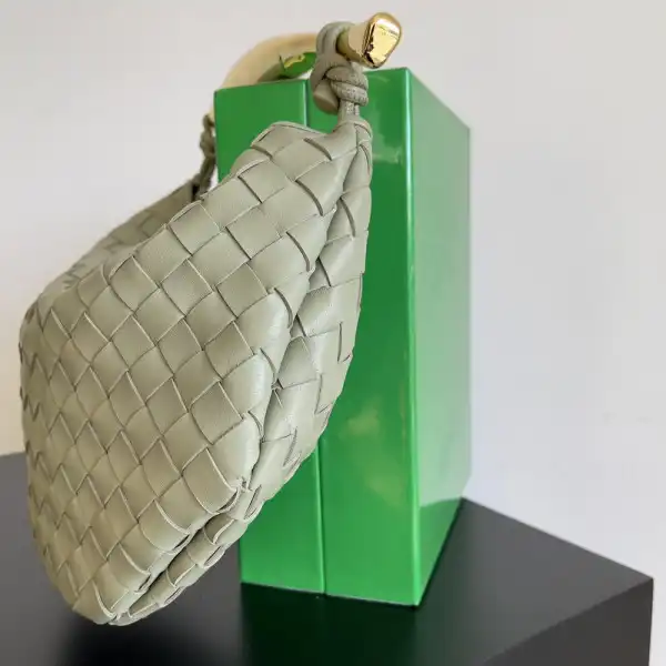 BOTTEGA VENETA  CHANELASSIC Sardine Top Handle Bag