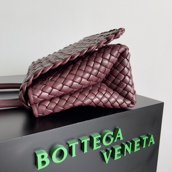 HOT SALE BOTTEGA VENETA Patti Top Handle Bag