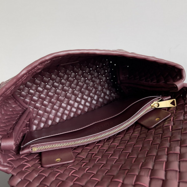 HOT SALE BOTTEGA VENETA Patti Top Handle Bag