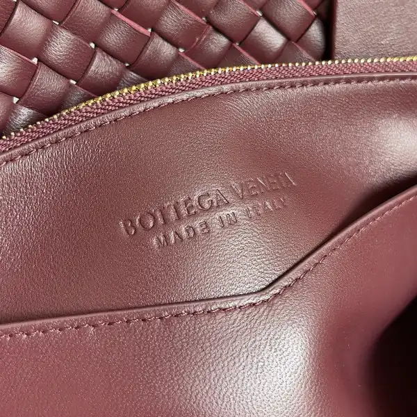 BOTTEGA VENETA Patti Top Handle Bag