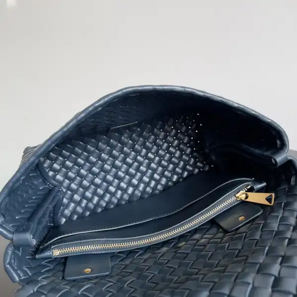 BOTTEGA VENETA Patti Top Handle Bag