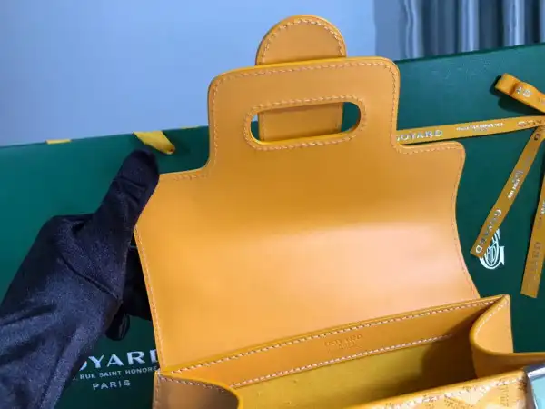 GOYARD SAIGON SMALL