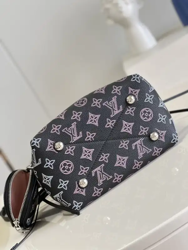 Affordable LOUIS VUITTON BELLA