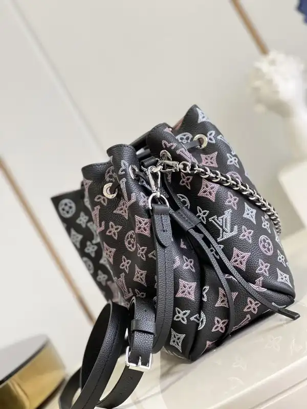 LOUIS VUITTON BELLA TOTE