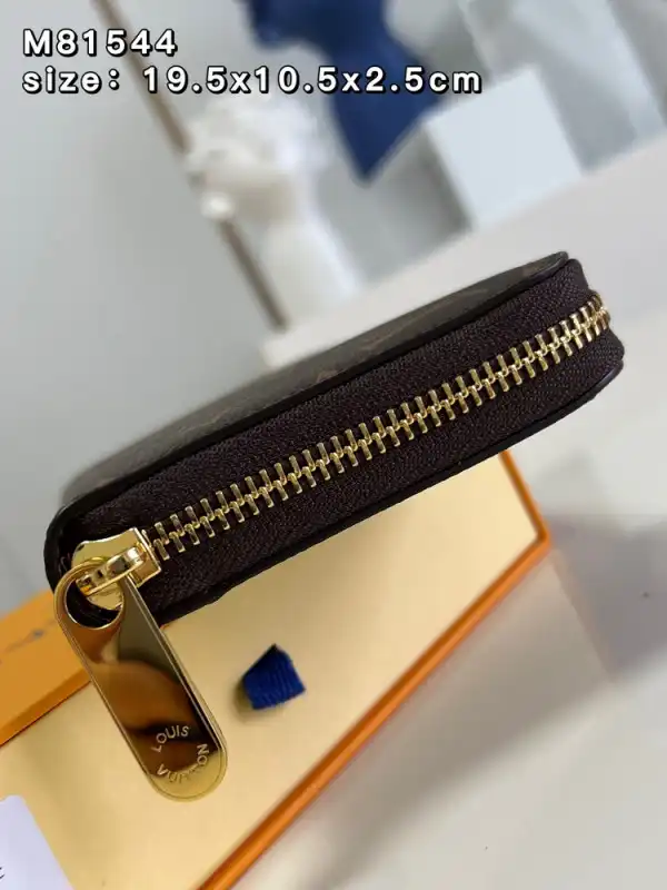 Louis Vuitton ZIPPY WALLET