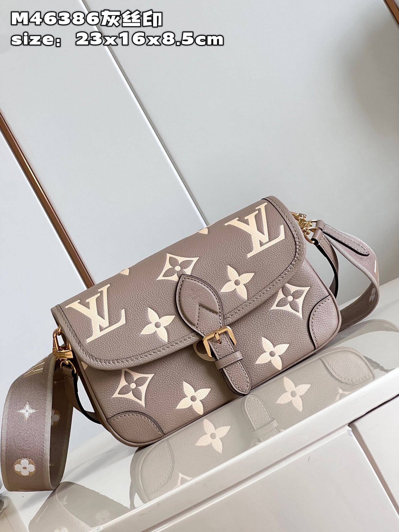 HOT SALE LOUIS VUITTON Nano Diane