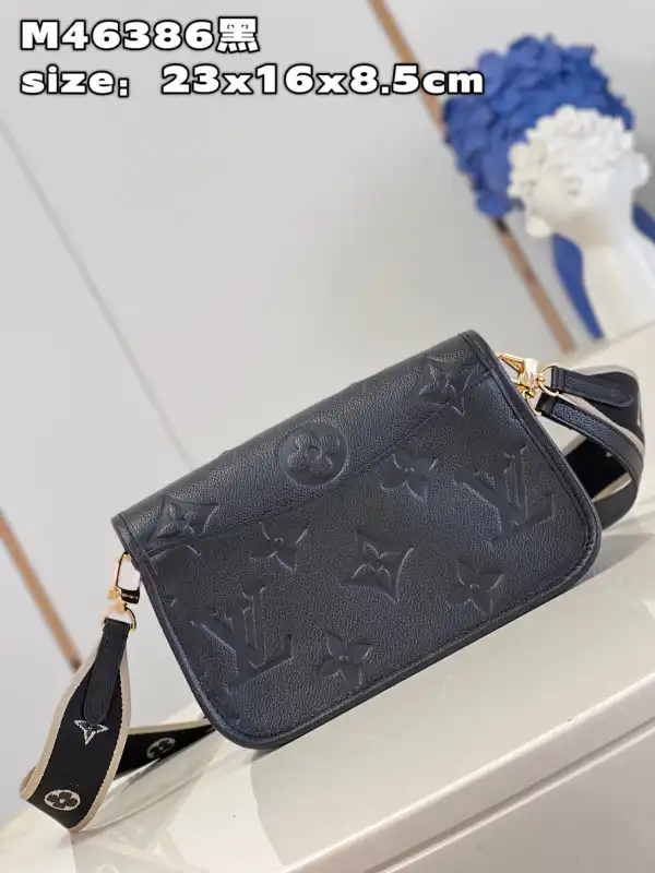 Aaa replica ru LOUIS VUITTON Nano Diane